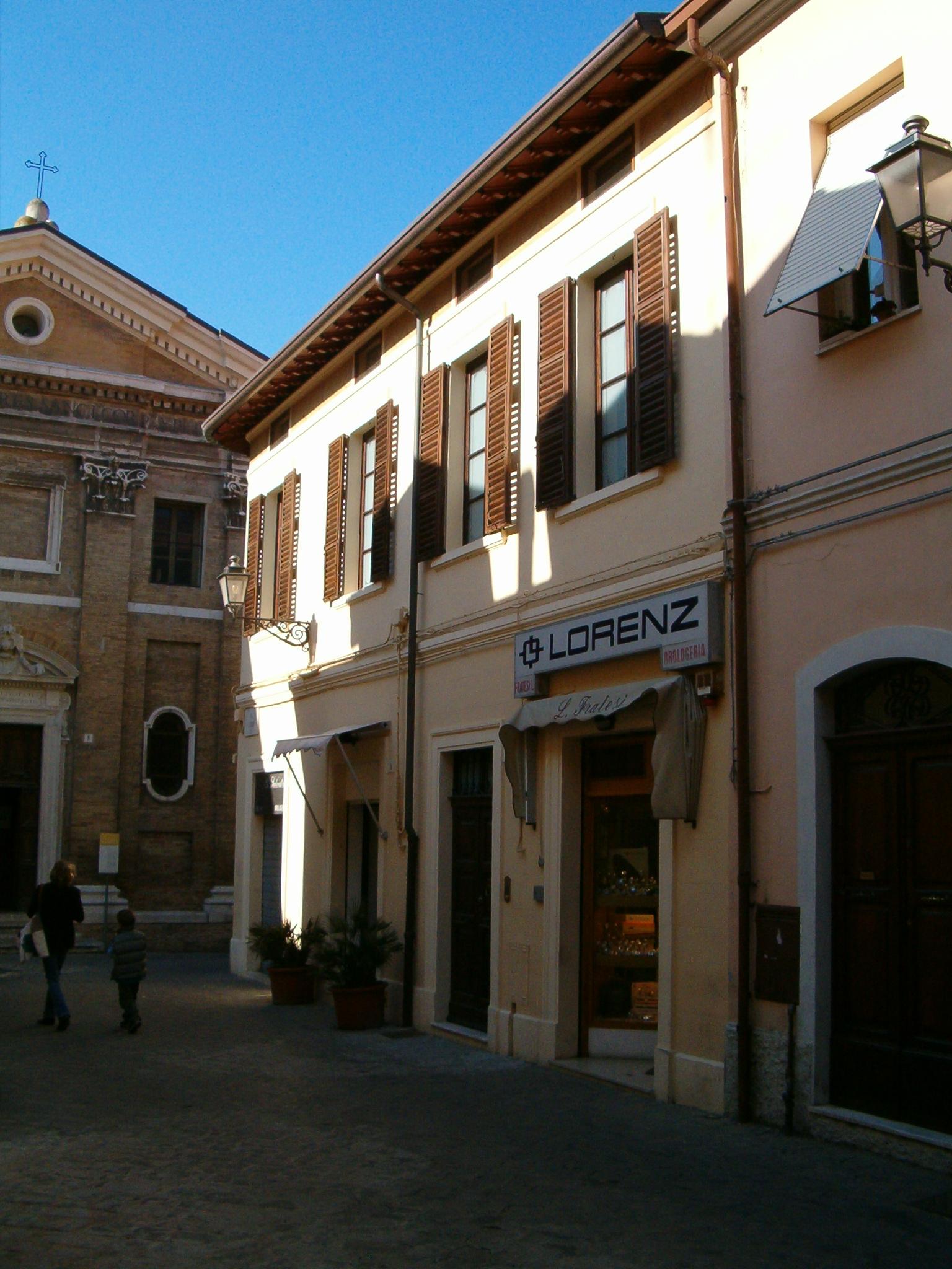 Palazzo di appartamenti (palazzo, di appartamenti) - Senigallia (AN) 