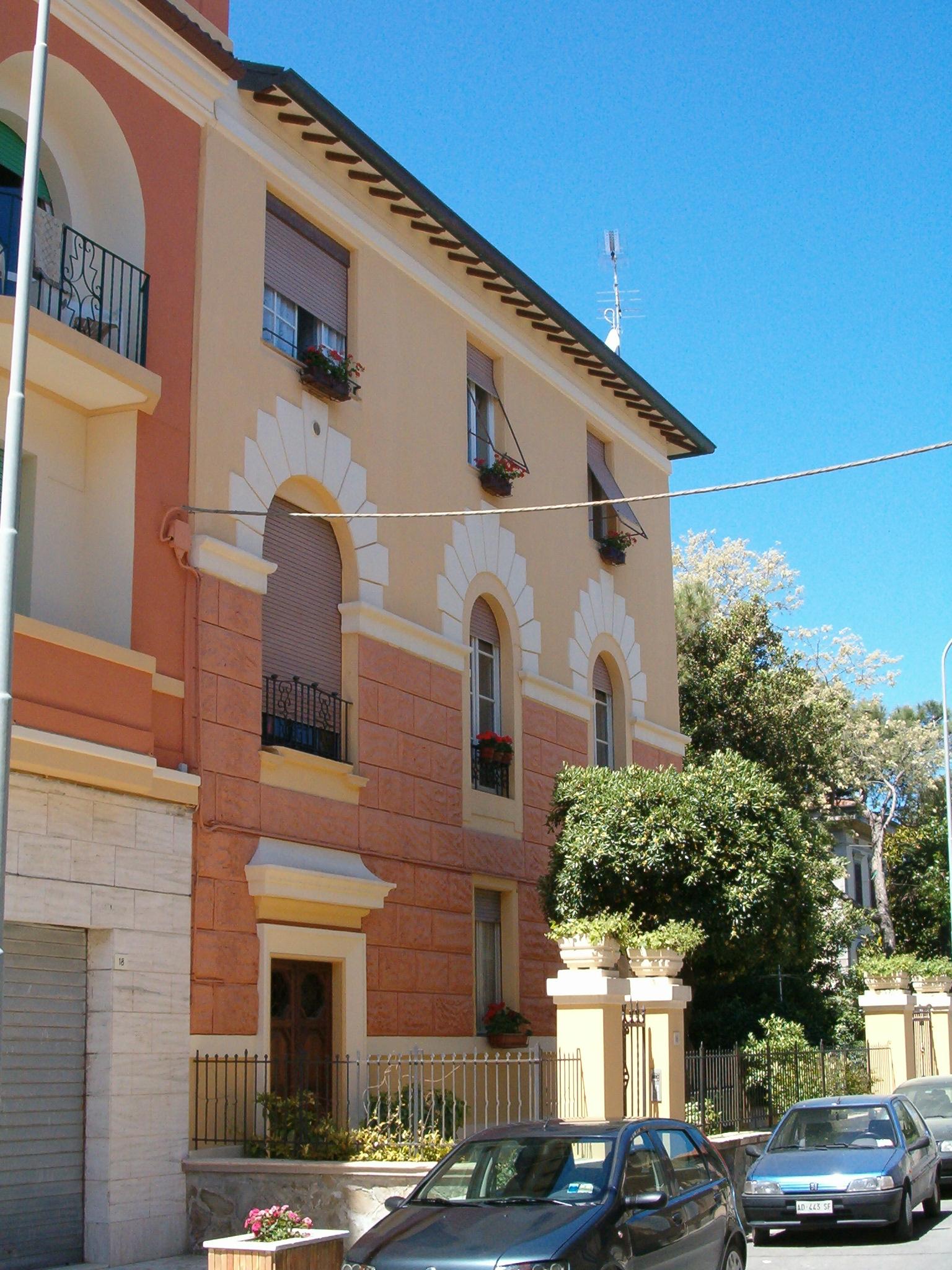 Palazzo di appartamenti (palazzo, di appartamenti) - Senigallia (AN) 