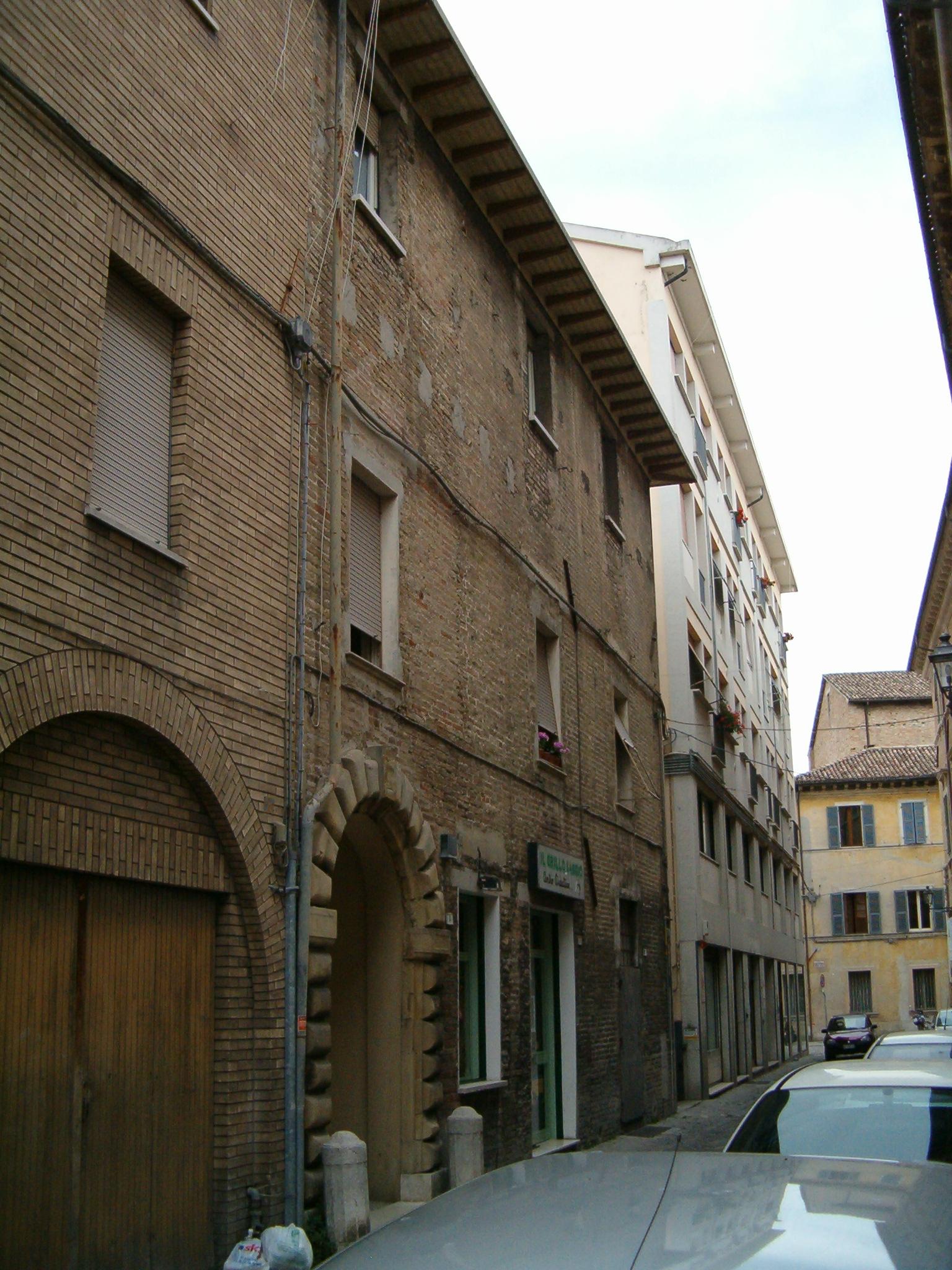 Palazzo di appartamenti (palazzo, di appartamenti) - Fano (PU) 