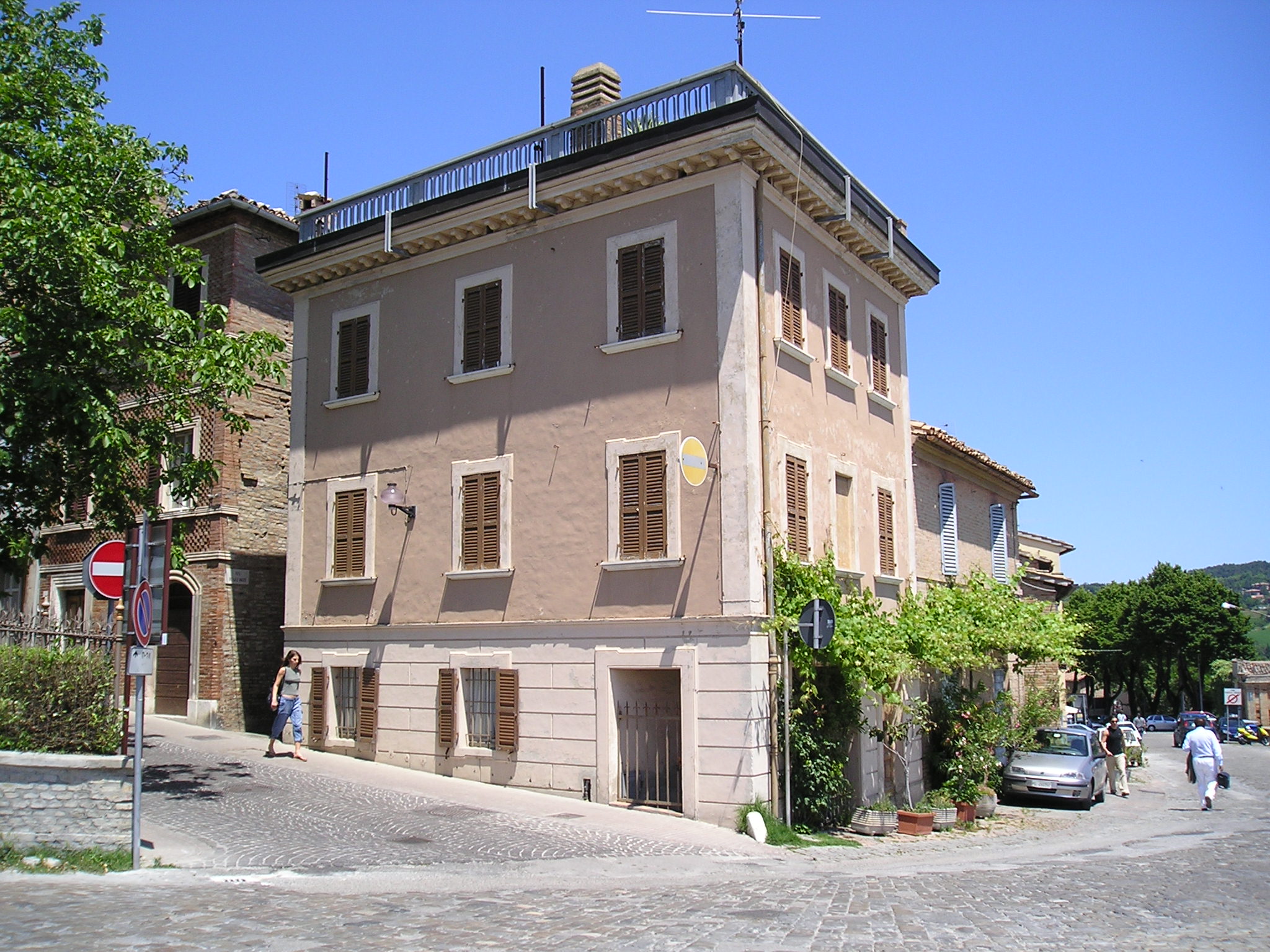 Palazzo di appartamenti (palazzo, di appartamenti) - Urbino (PU) 