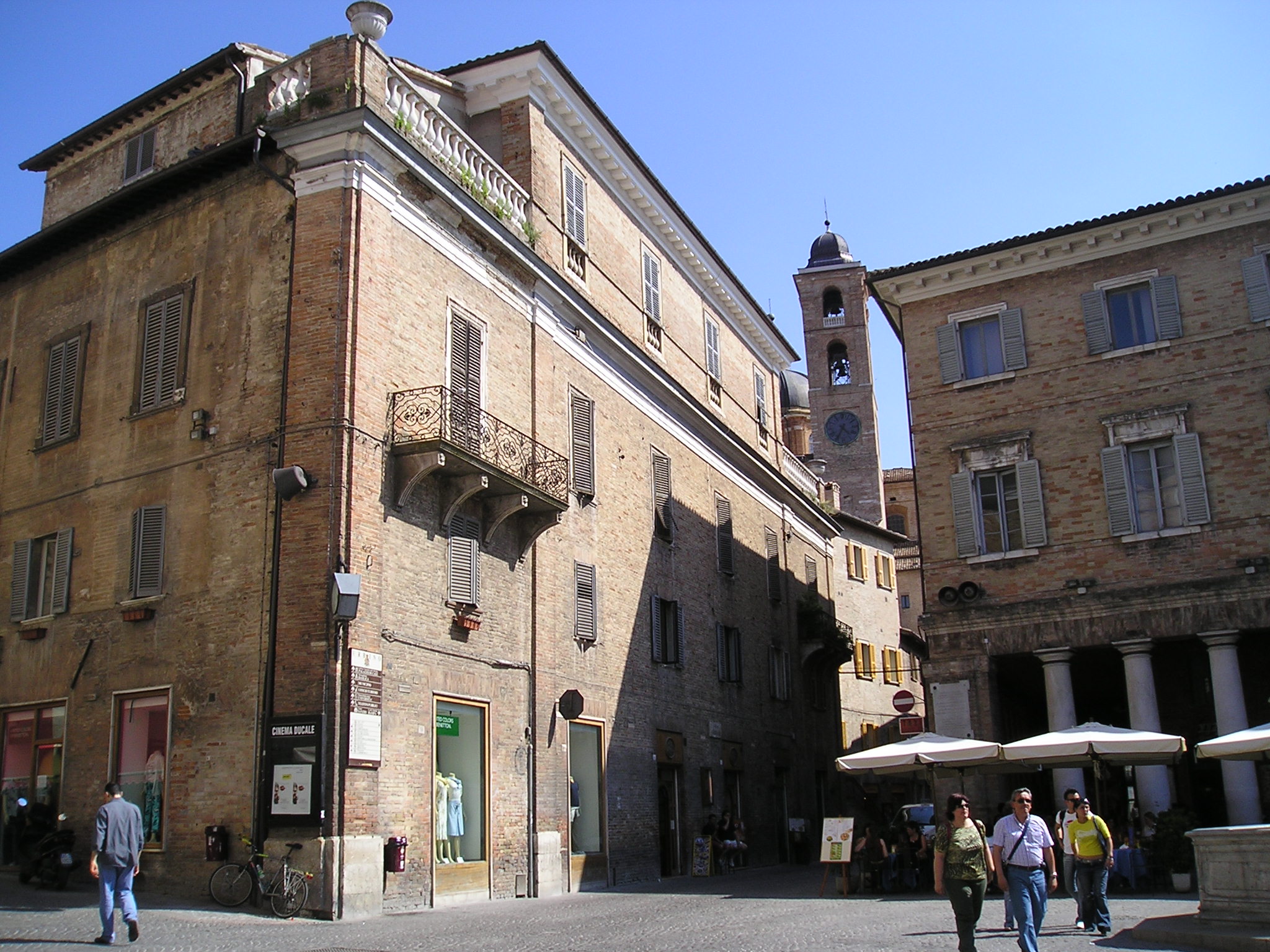 Palazzo Staccoli (palazzo, gentilizio) - Urbino (PU) 