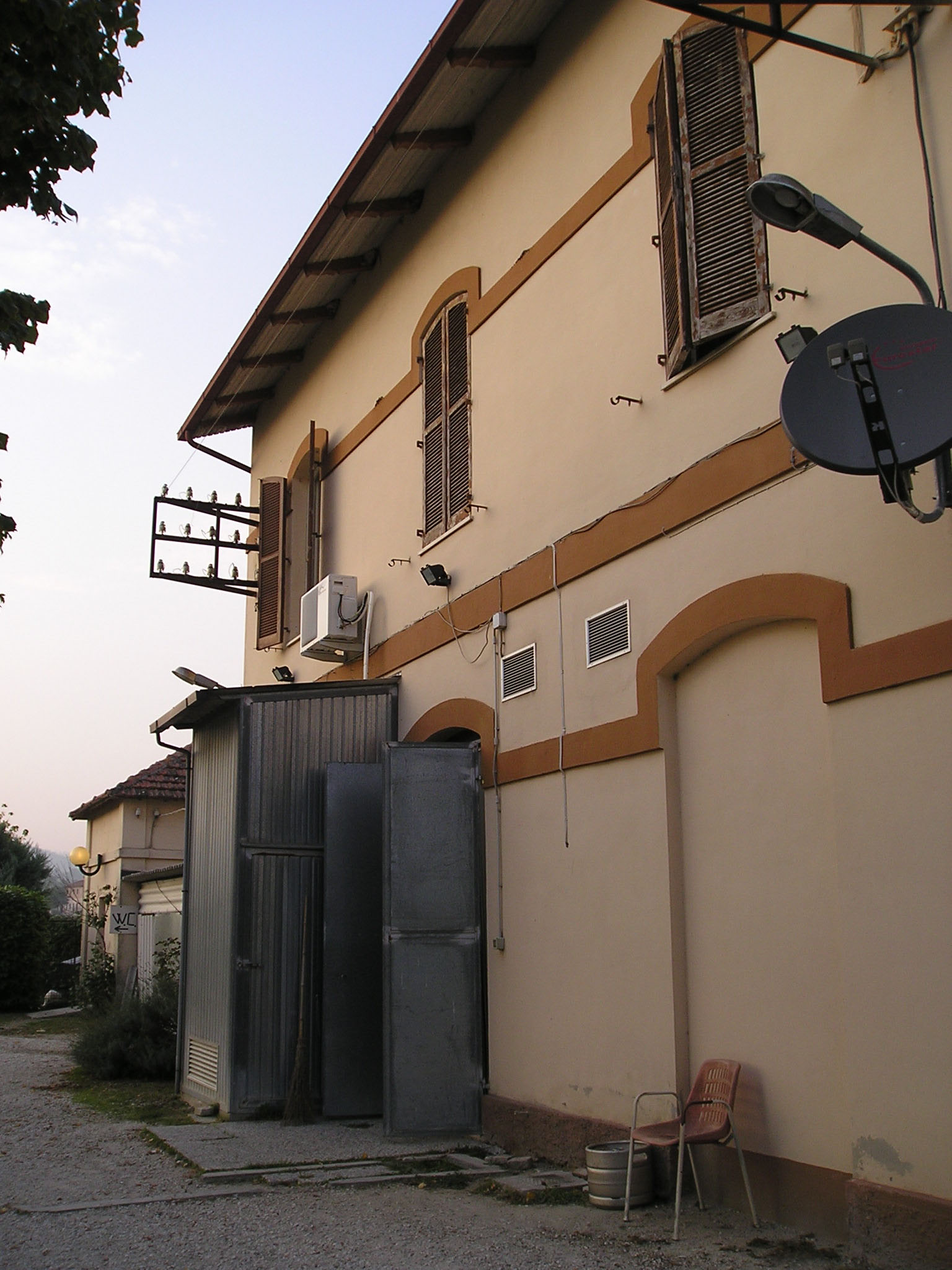 Stazione ferroviaria Canavaccio (stazione, ferroviaria) - Urbino (PU) 