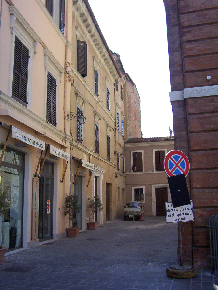 Casa in linea (casa in linea) - Jesi (AN) 