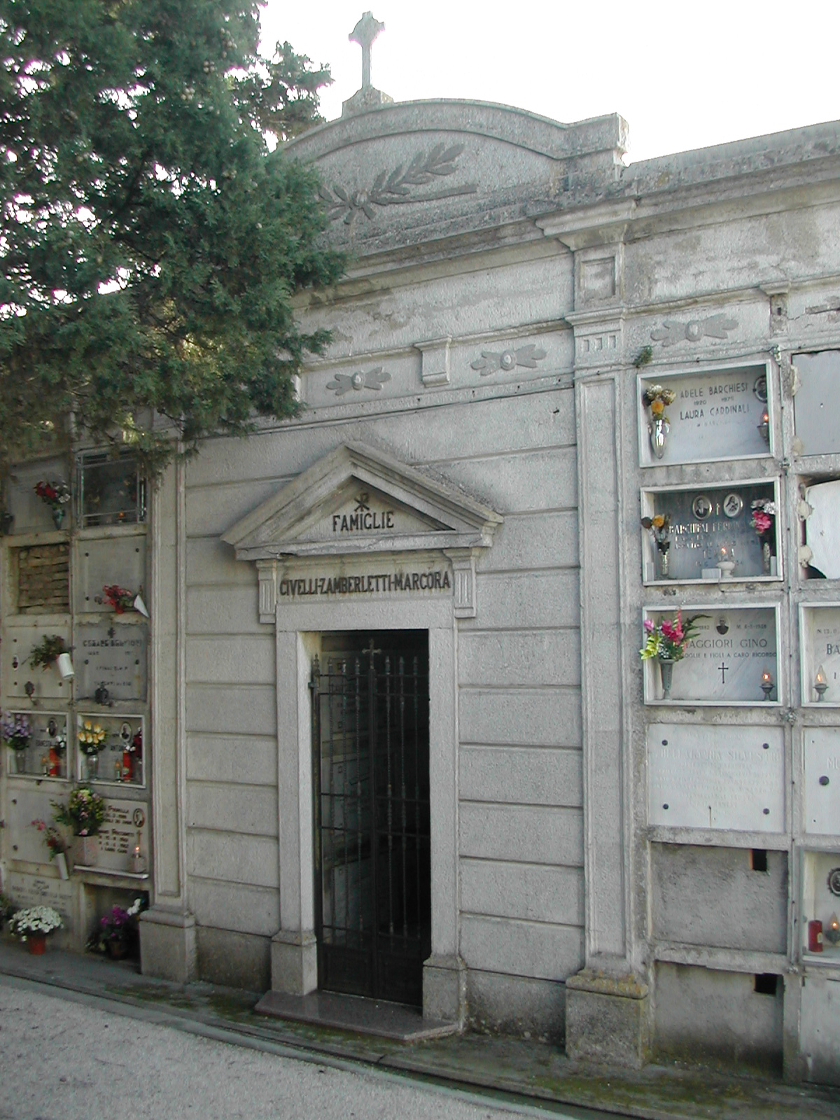 Cappella Civelli (cappella, cimiteriale) - Camerata Picena (AN) 
