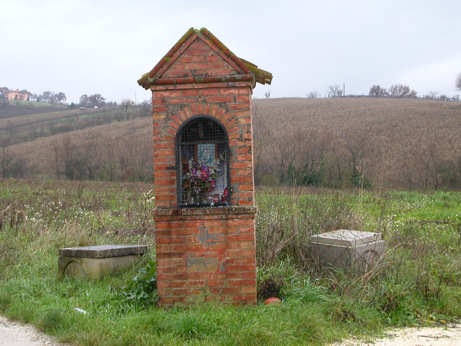 Edicola di S. Maria (edicola, sacra) - Cerreto d'Esi (AN) 