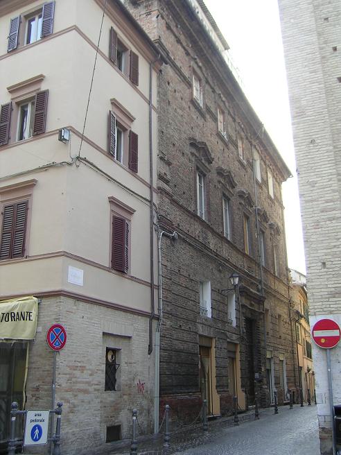 Palazzo Patrignani (palazzo, signorile) - Osimo (AN) 