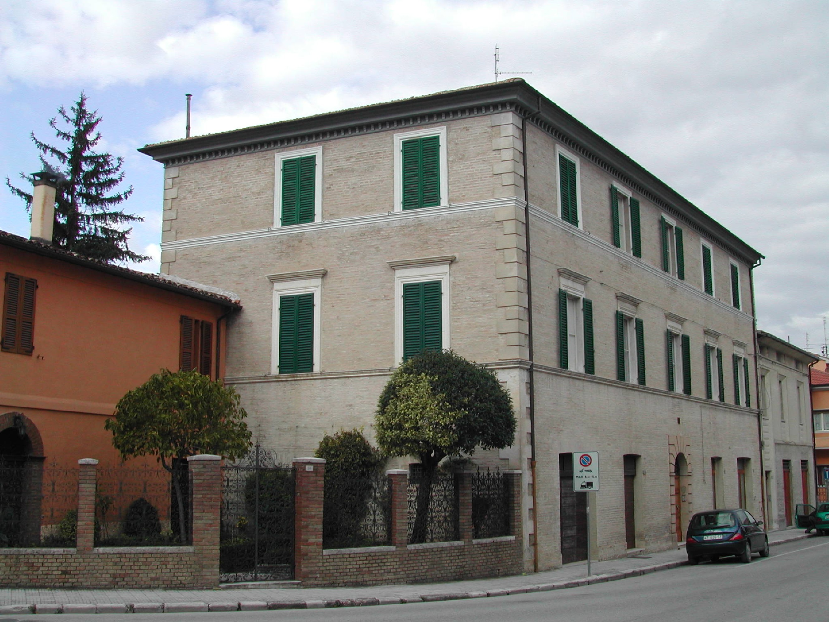 Casa a schiera (casa a schiera) - San Severino Marche (MC) 