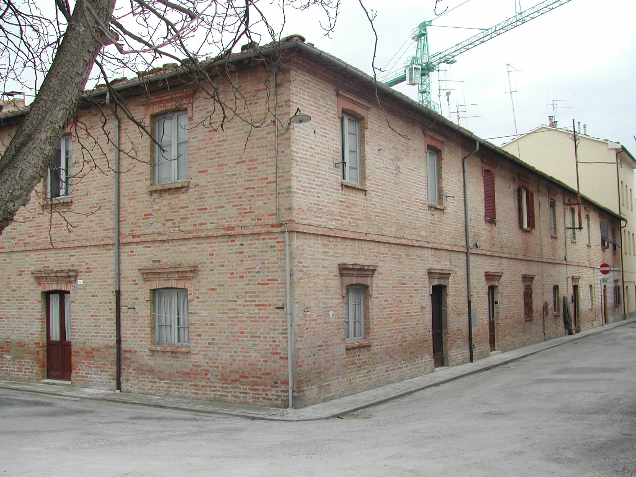 Casa a schiera (casa a schiera) - Tolentino (MC) 