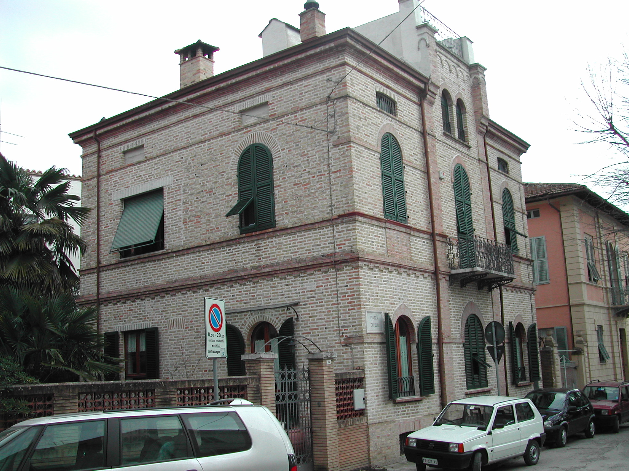 Villino monofamiliare (villino monofamiliare) - Tolentino (MC) 