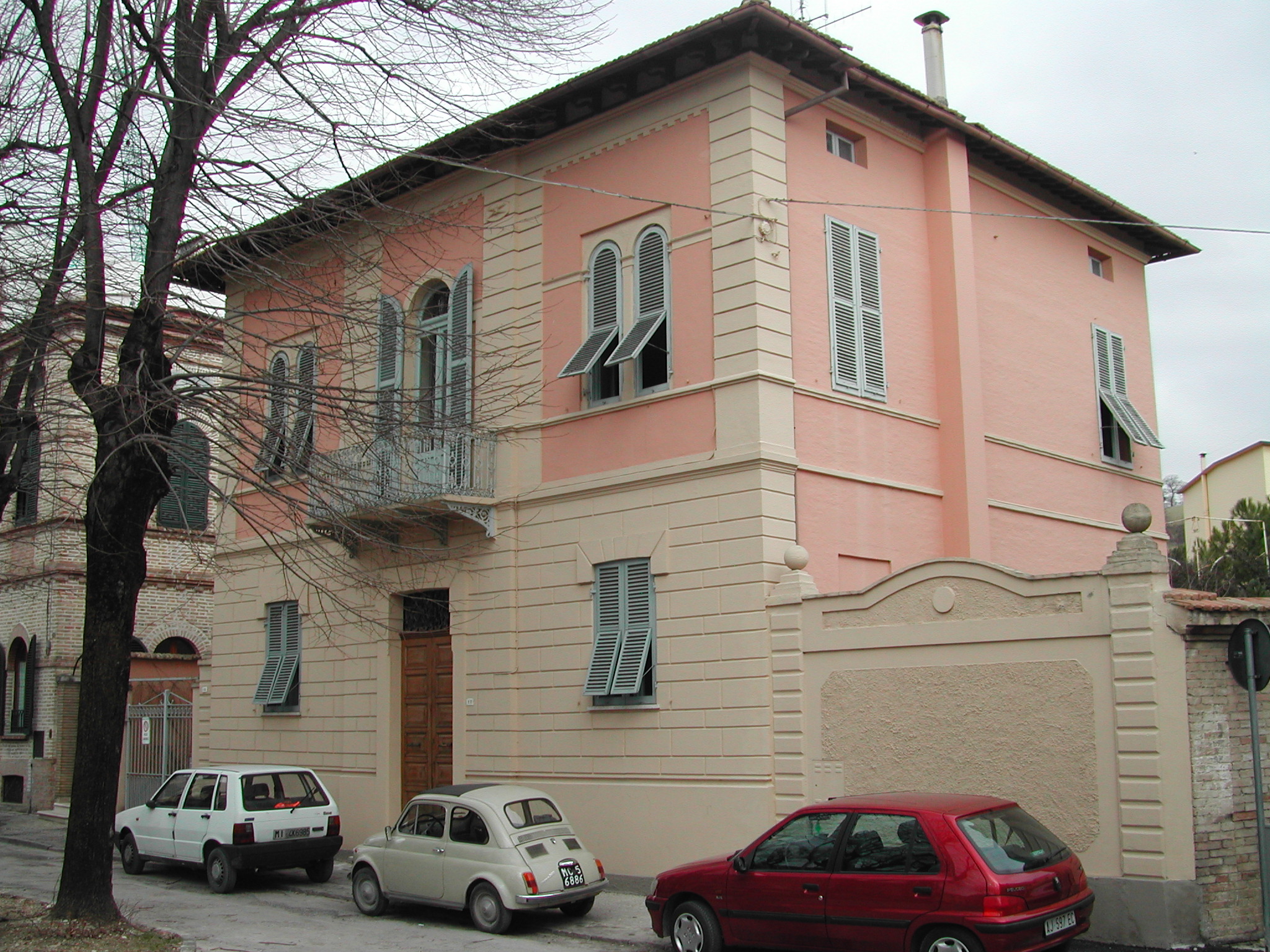 Villino monofamiliare (villino monofamiliare) - Tolentino (MC) 