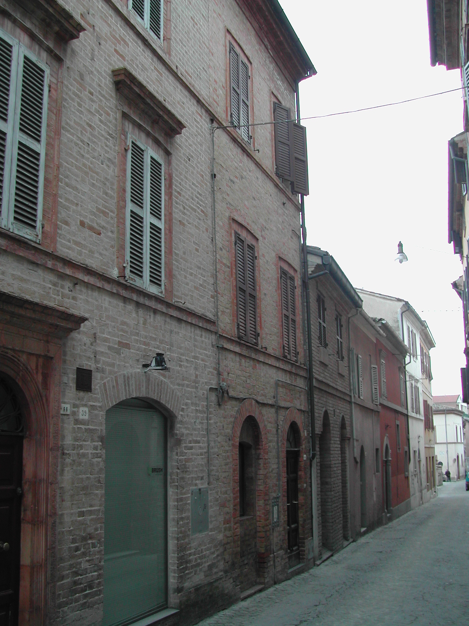 Casa a schiera (casa a schiera) - Tolentino (MC) 