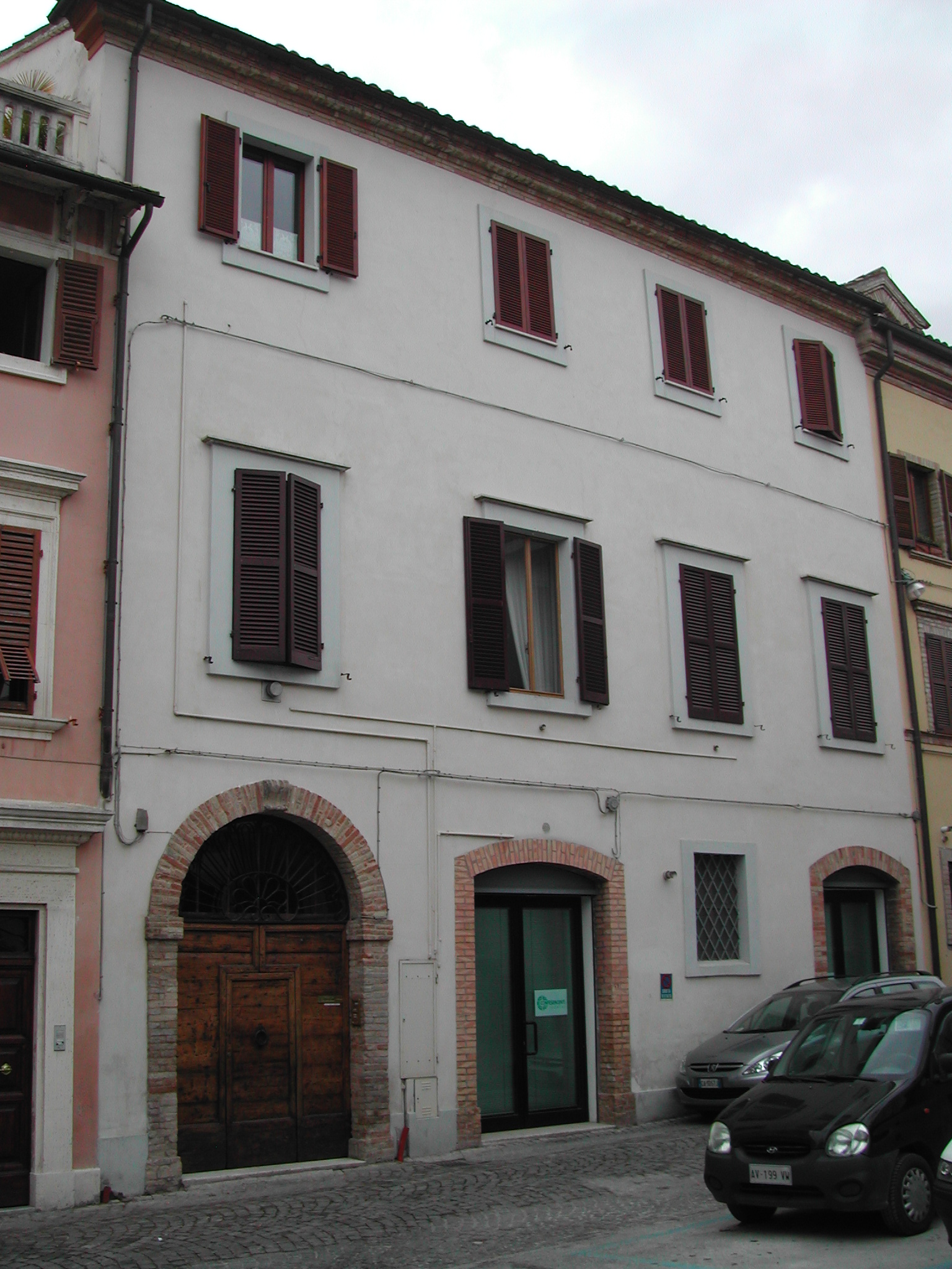 Palazzetto a schiera (palazzetto a schiera) - Tolentino (MC) 