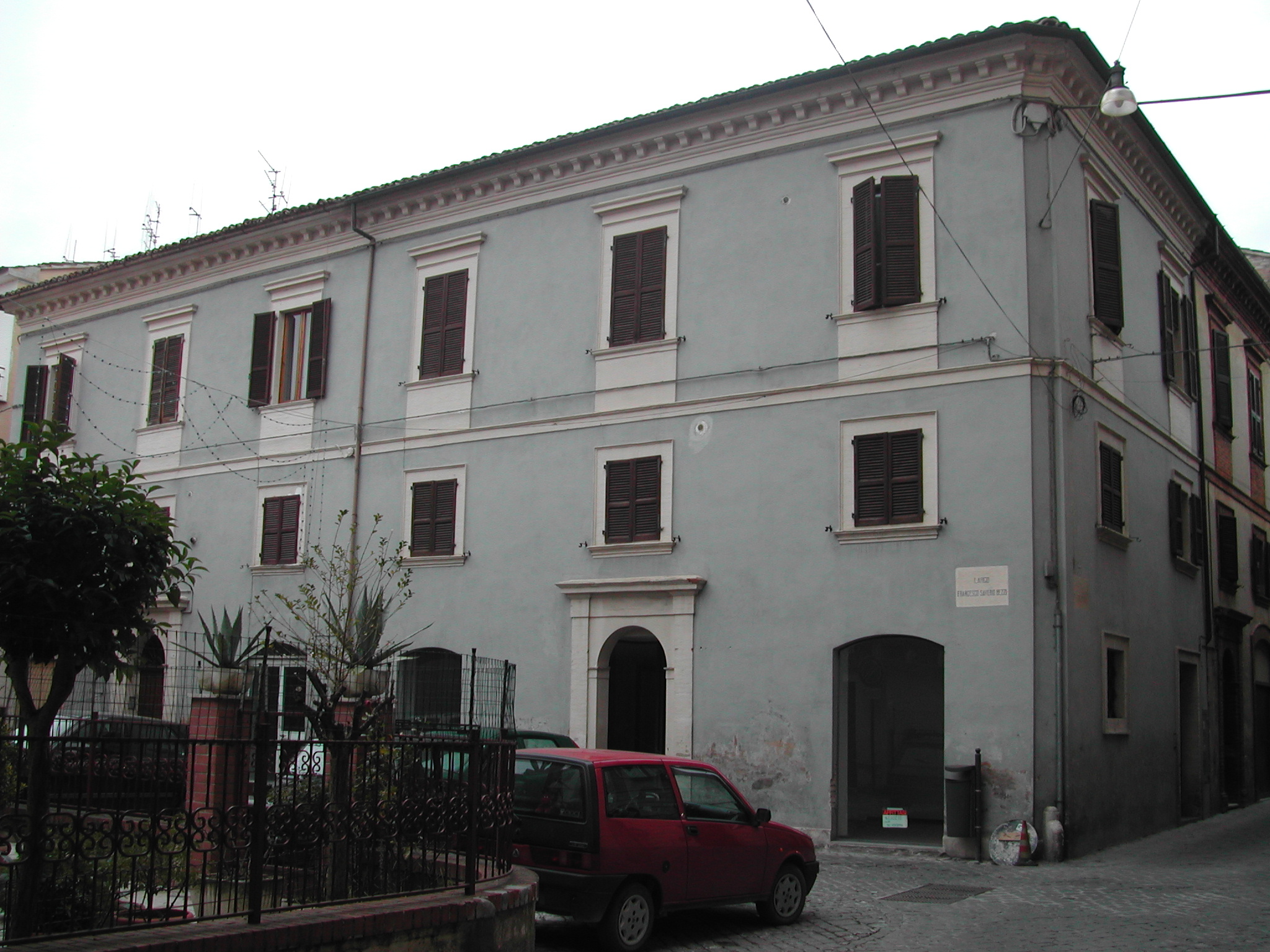 Palazzetto a schiera (palazzetto a schiera) - Tolentino (MC) 