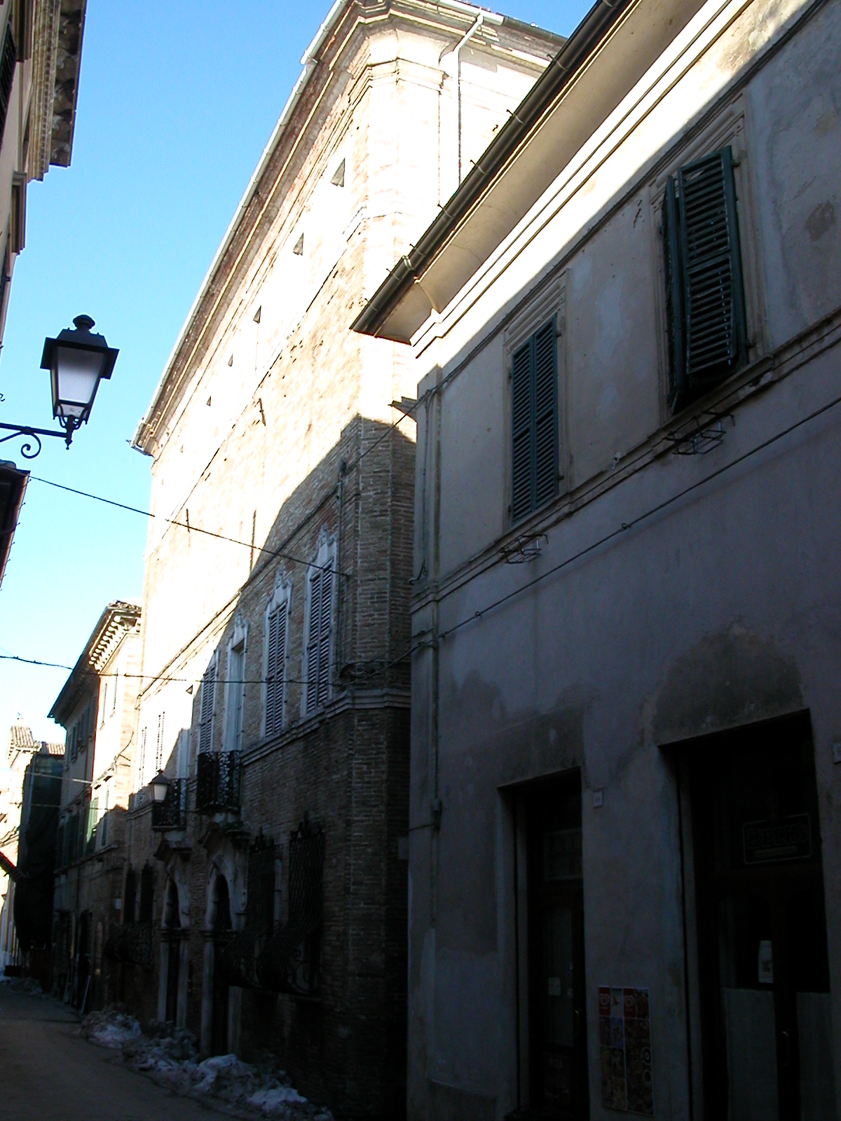 Palazzo Luzi (palazzo, signorile) - Ostra (AN) 