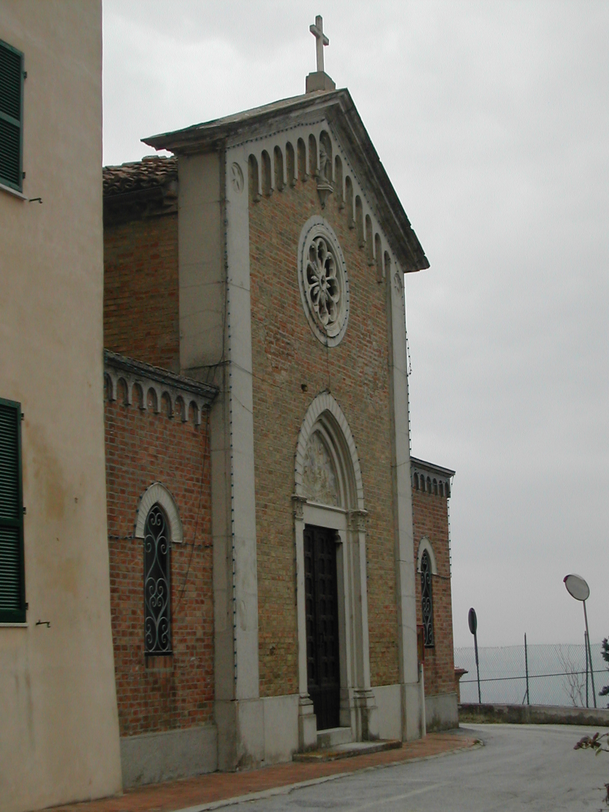 Chiesa del Sacro Cuore (chiesa) - Ostra (AN) 