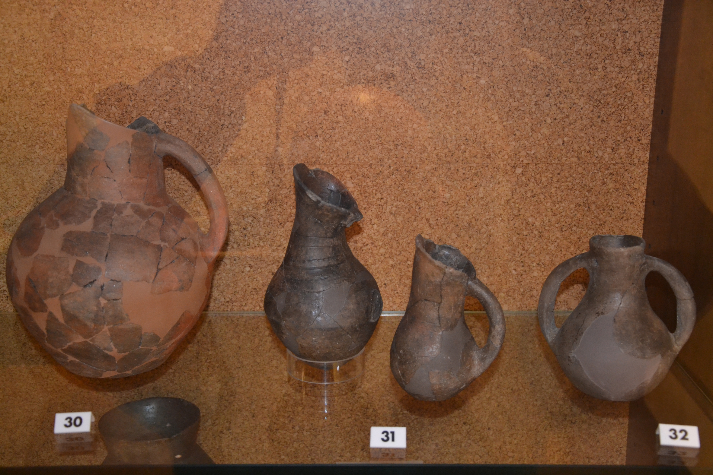 materiale di collezione museale (ceramica/ metallo) (Età finale del bronzo/ Età del ferro)