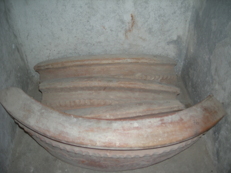 conca - Manifattura toscana (sec. XV fine - sec. XVI prima metà)