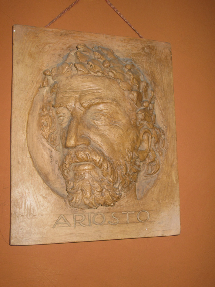 Ritratto di Ludovico Ariosto (rilievo, opera isolata) - ambito italiano (secondo quarto XX)