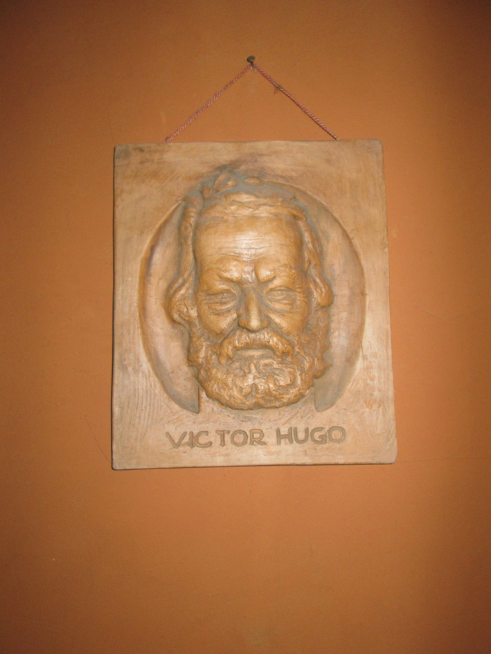 Ritratto di Victor Hugo (rilievo, opera isolata) - ambito italiano (secondo quarto XX)