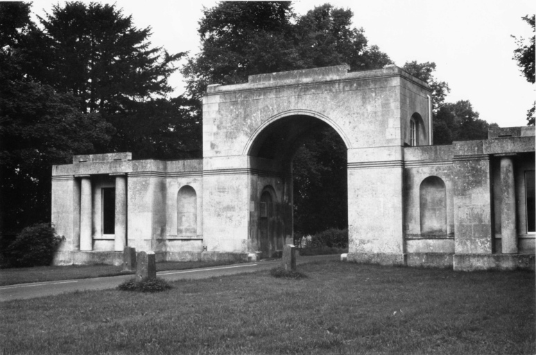 Newport Pagnell - Tyringham Hall - veduta (positivo) di Soane, John, anonimo (seconda meta' XX)