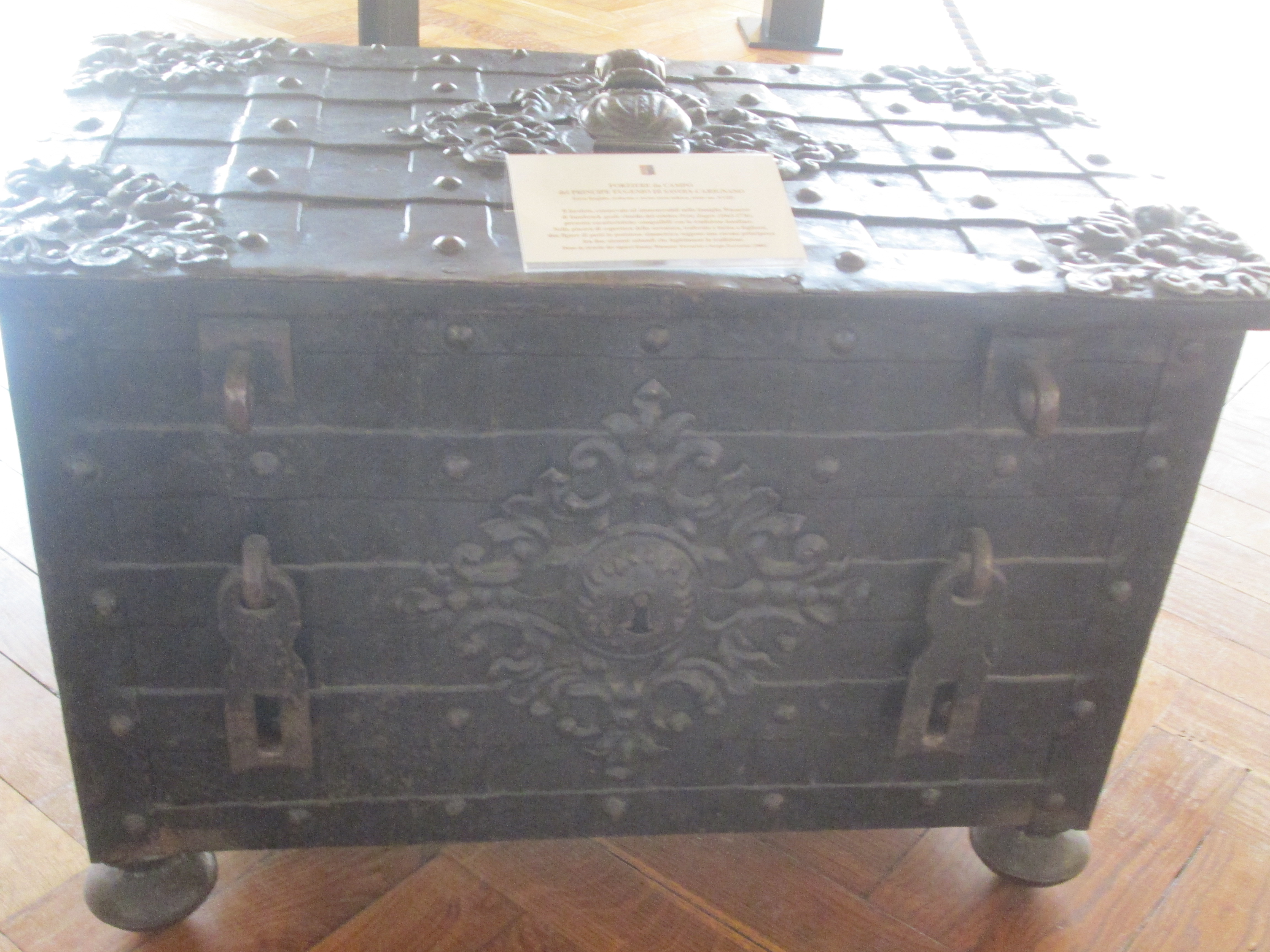 forziere - ambito austriaco (fine XVII-XVIII)