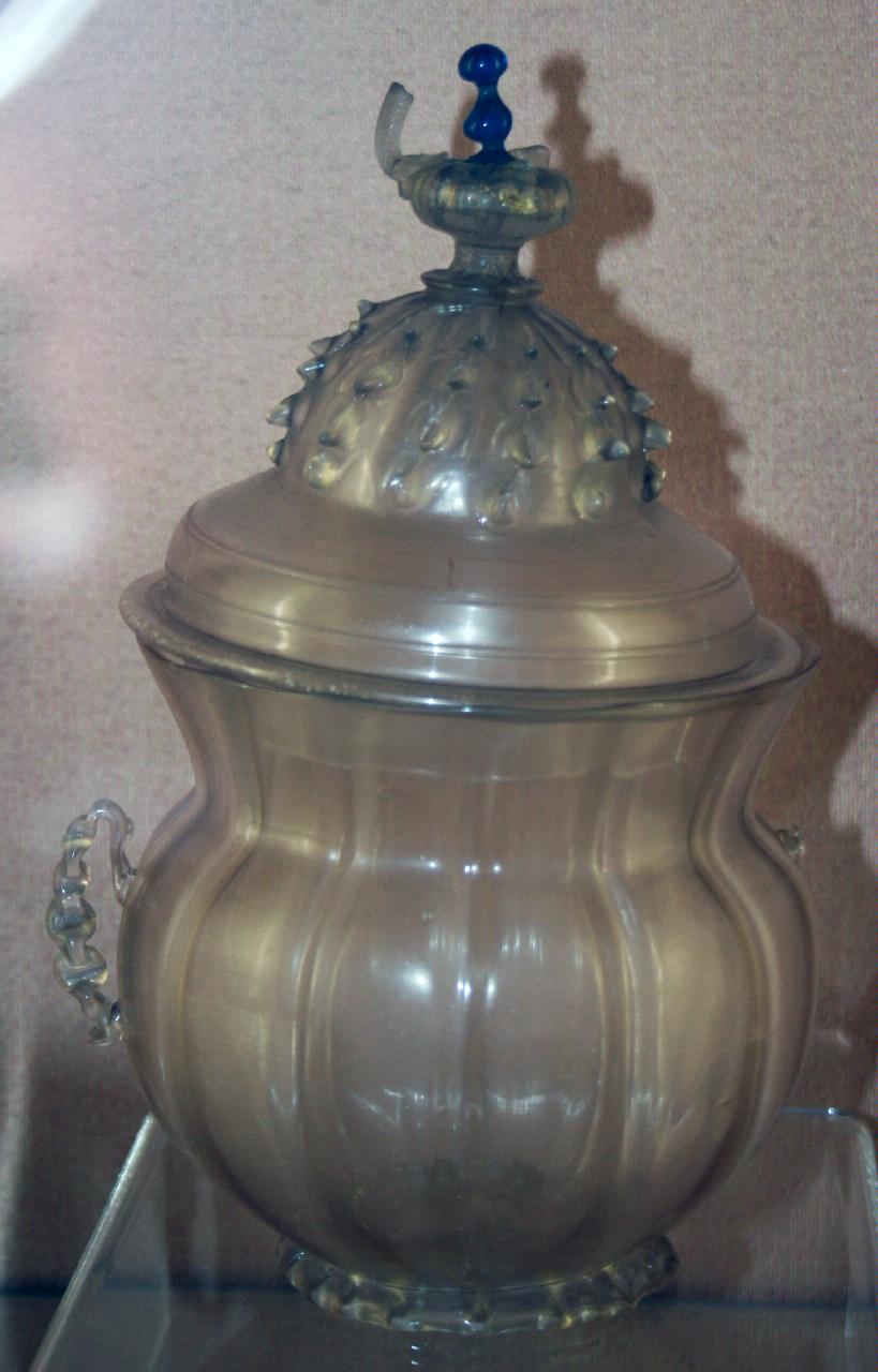 vaso - ambito veneziano (sec. XVIII)
