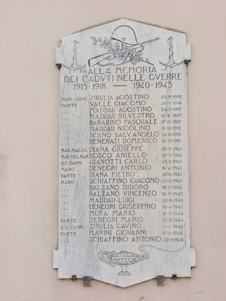 lapide commemorativa ai caduti - bottega italiana (sec. XX)