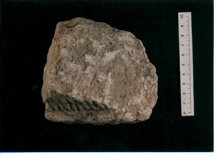 STELE VOTIVA/ FRAMMENTO - CIVILTA' PUNICA (secc. V/ IV a.C)