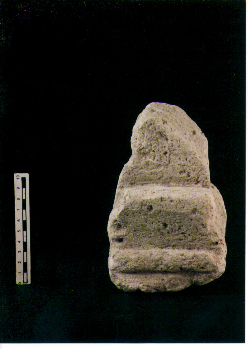 STELE VOTIVA/ FRAMMENTO - CIVILTA' PUNICA (secc. V/ IV a.C)