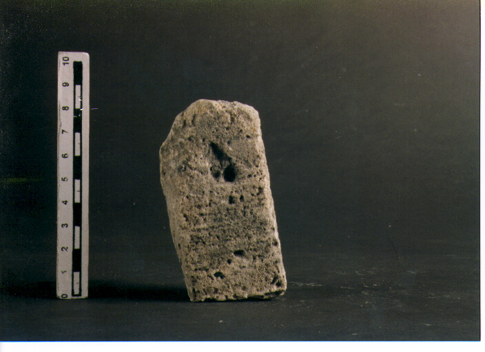 STELE VOTIVA/ FRAMMENTO - CIVILTA' PUNICA (secc. V/ IV a.C)