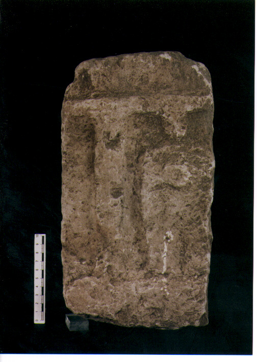 FIGURA UMANA (STELE VOTIVA) - CIVILTA' PUNICA (SEC. IV A.C)