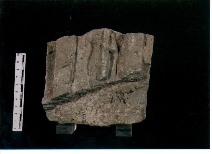 FIGURA UMANA (STELE VOTIVA) - CIVILTA' PUNICA (SEC. III A.C)