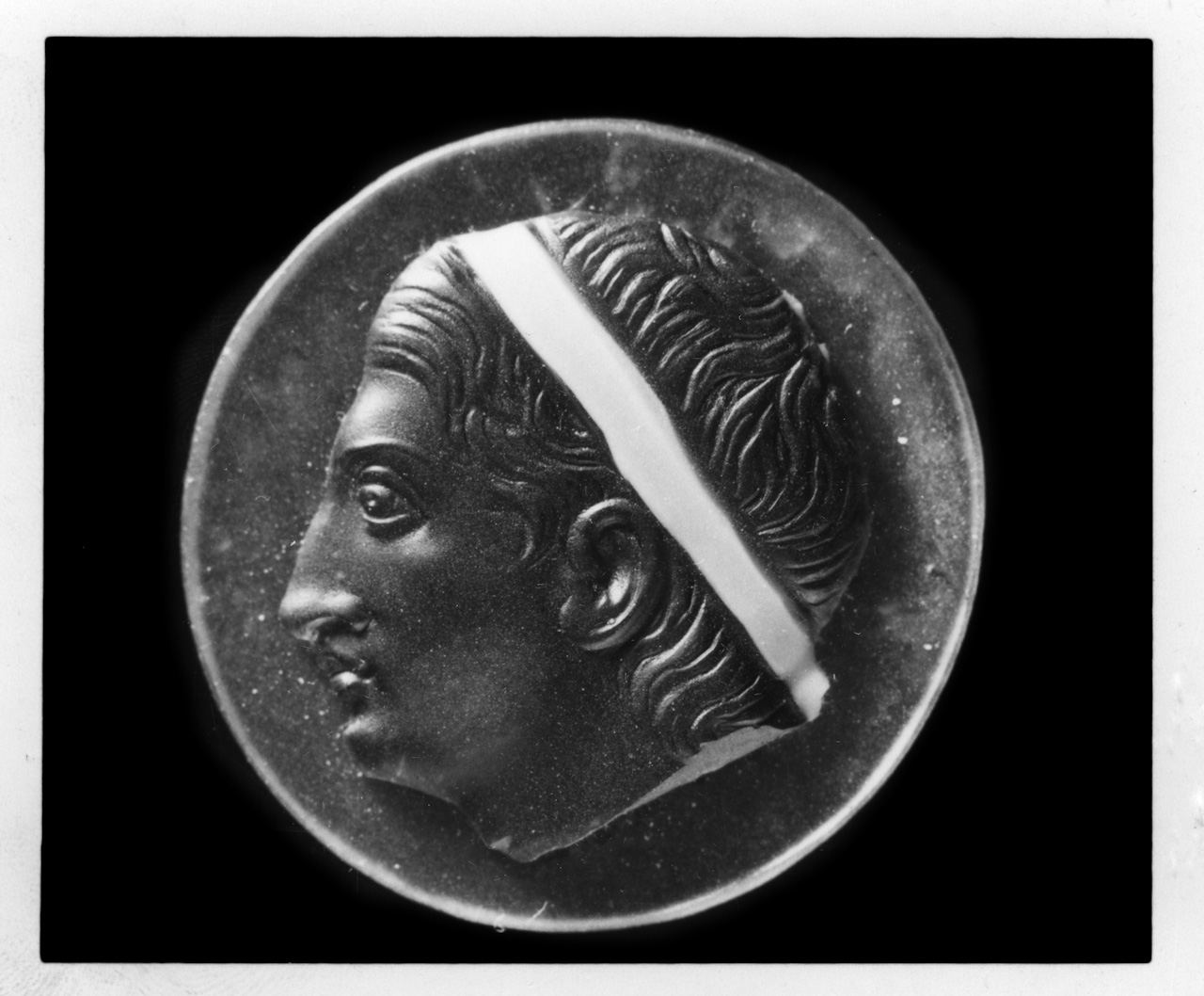 gemma (Eta' ellenistica)