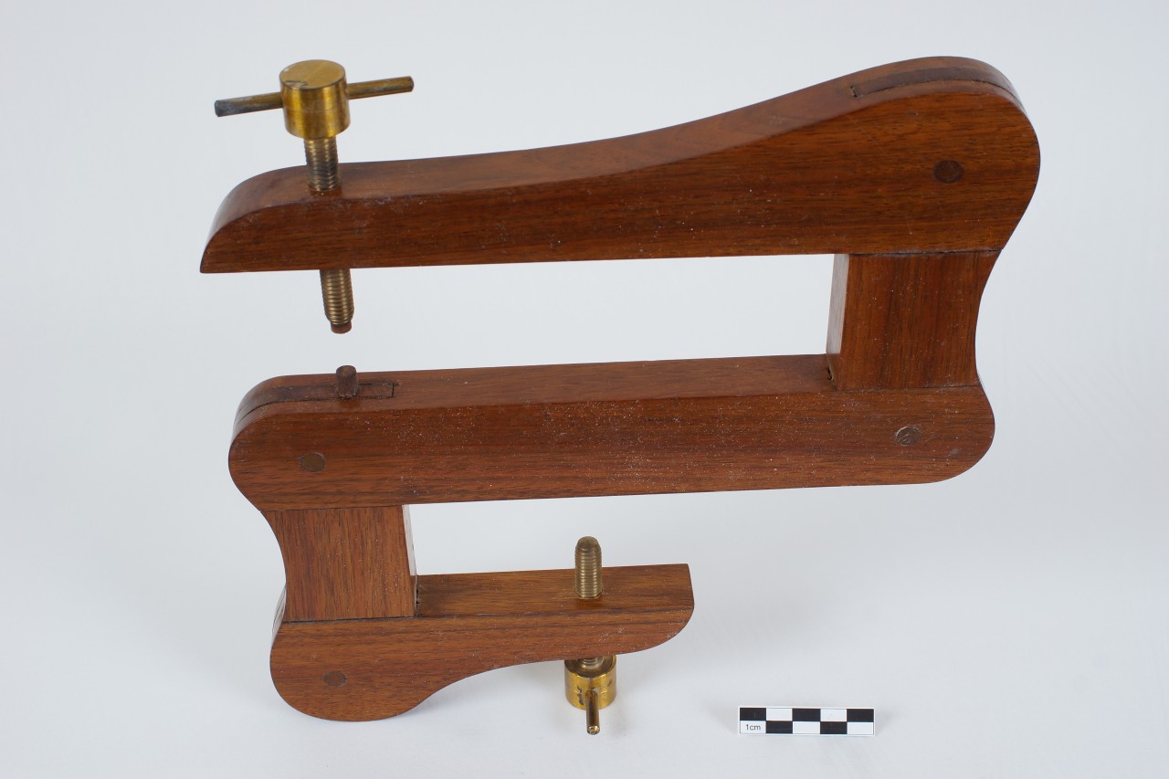 morsetto, per disco di Seebeck di Seebeck Thomas Johann (seconda metà sec. XIX)