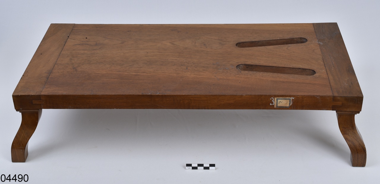 base, in legno (seconda metà sec. XIX)