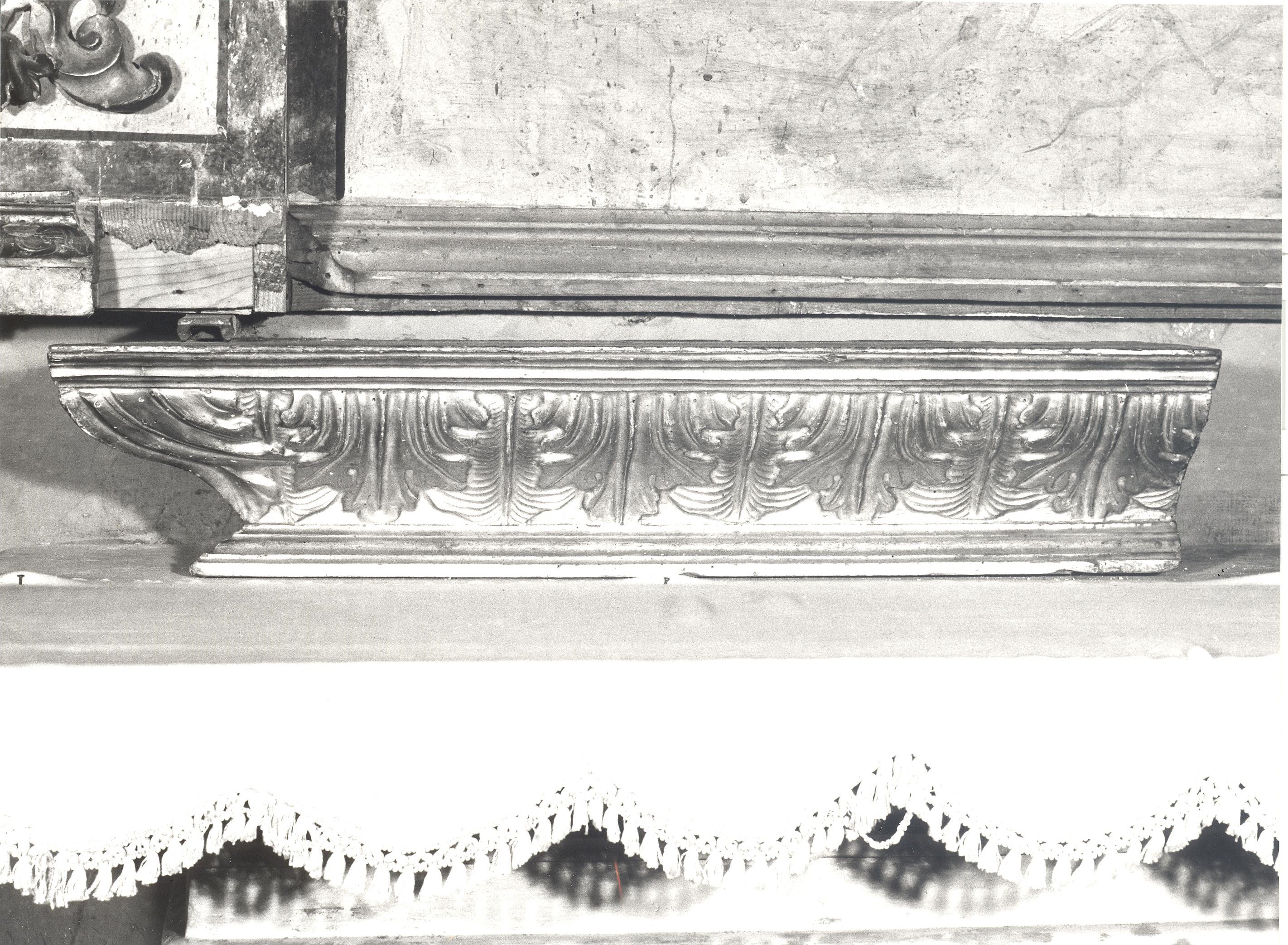 gradino d'altare - bottega marchigiana (sec. XVII)