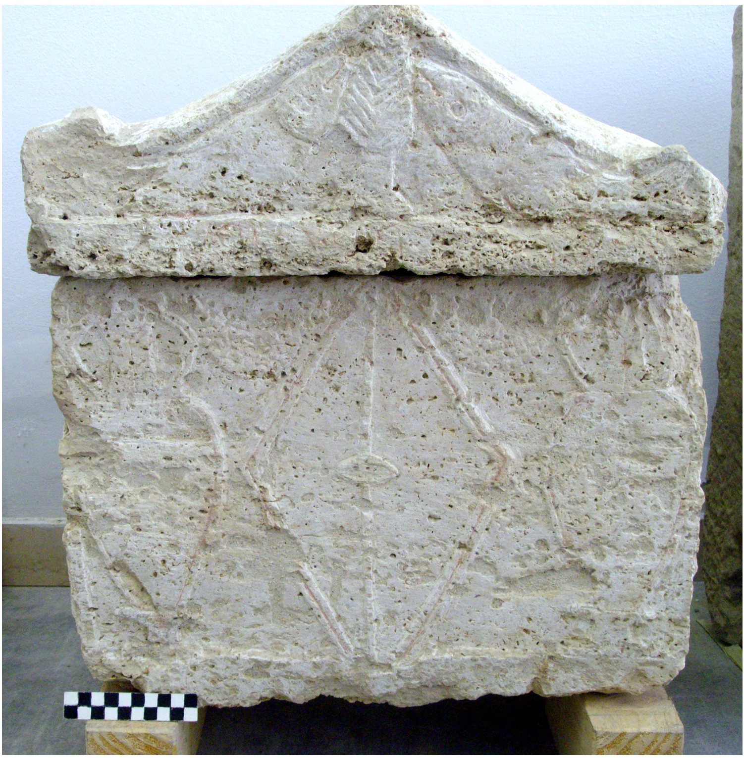 cassa di urna, cubica (prima metà I a.C)