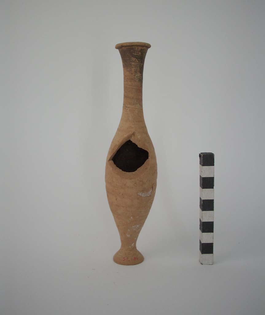 unguentario, Forti, tipo V - ambito apulo (sec. II a.C)