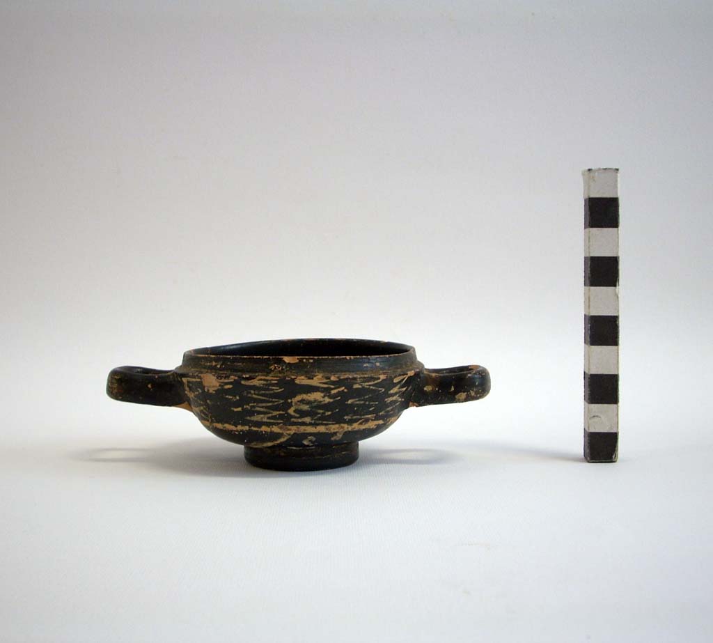 lekane - ambito apulo (sec. IV a.C)