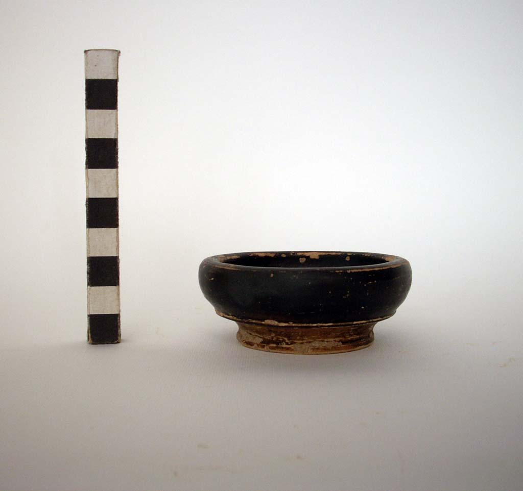 coppetta, Morel, vicina al tipo 2433g 1 - ambito apulo (seconda metà sec. IV a.C)