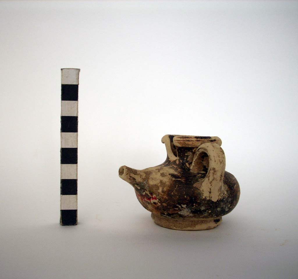 guttus - ambito apulo (seconda metà sec. IV a.C)