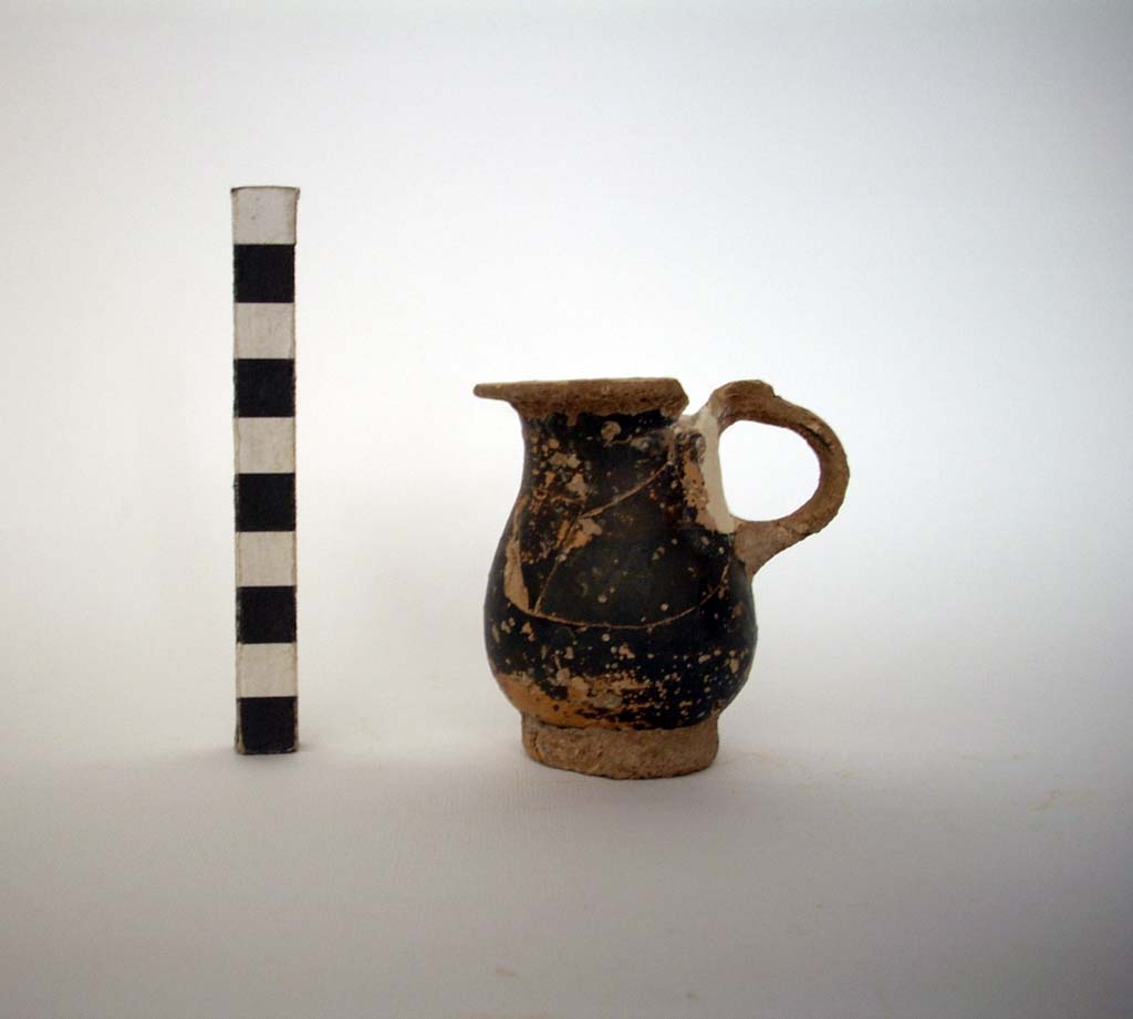 Olpetta, Morel, tipo 5233d 1 - ambito apulo (sec. IV a.C)