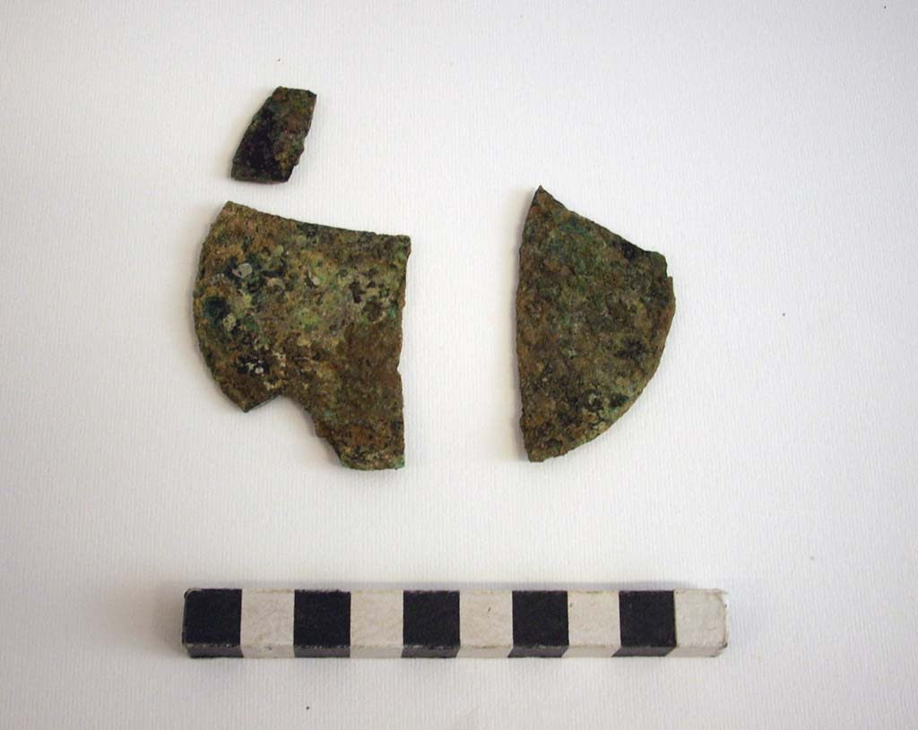 specchio - ambito apulo (secc. IV/ II a.C)