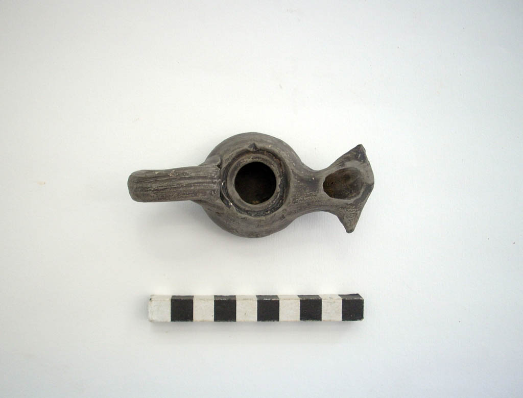 lucerna, Pavolini, tipo a sacco dell'Esquilino (secc. II / I a.C)