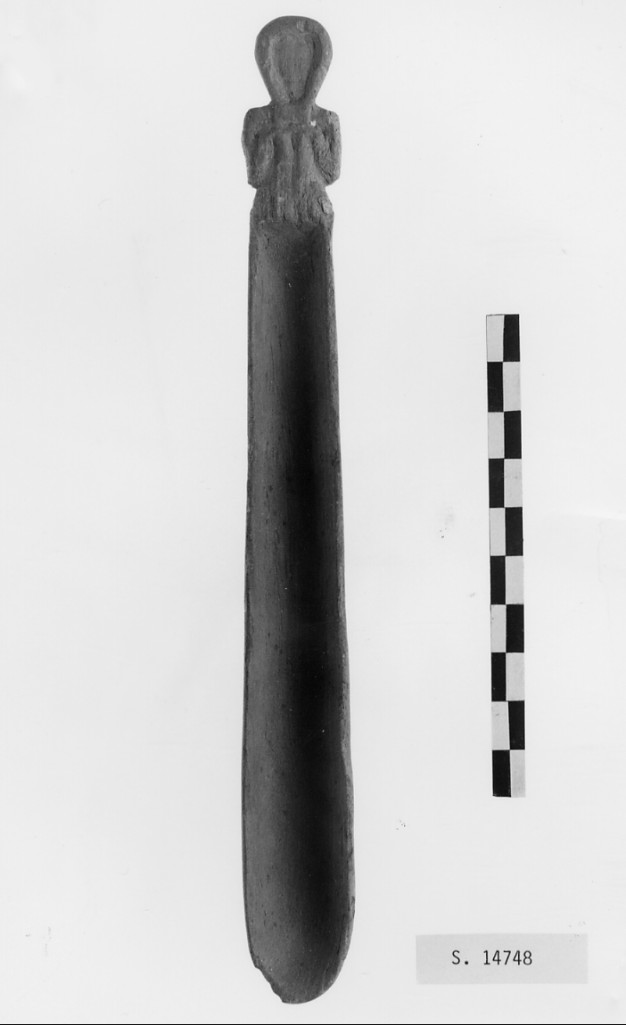 Cucchiaio da toeletta con impugnatura a nodo tit (Medio Regno)