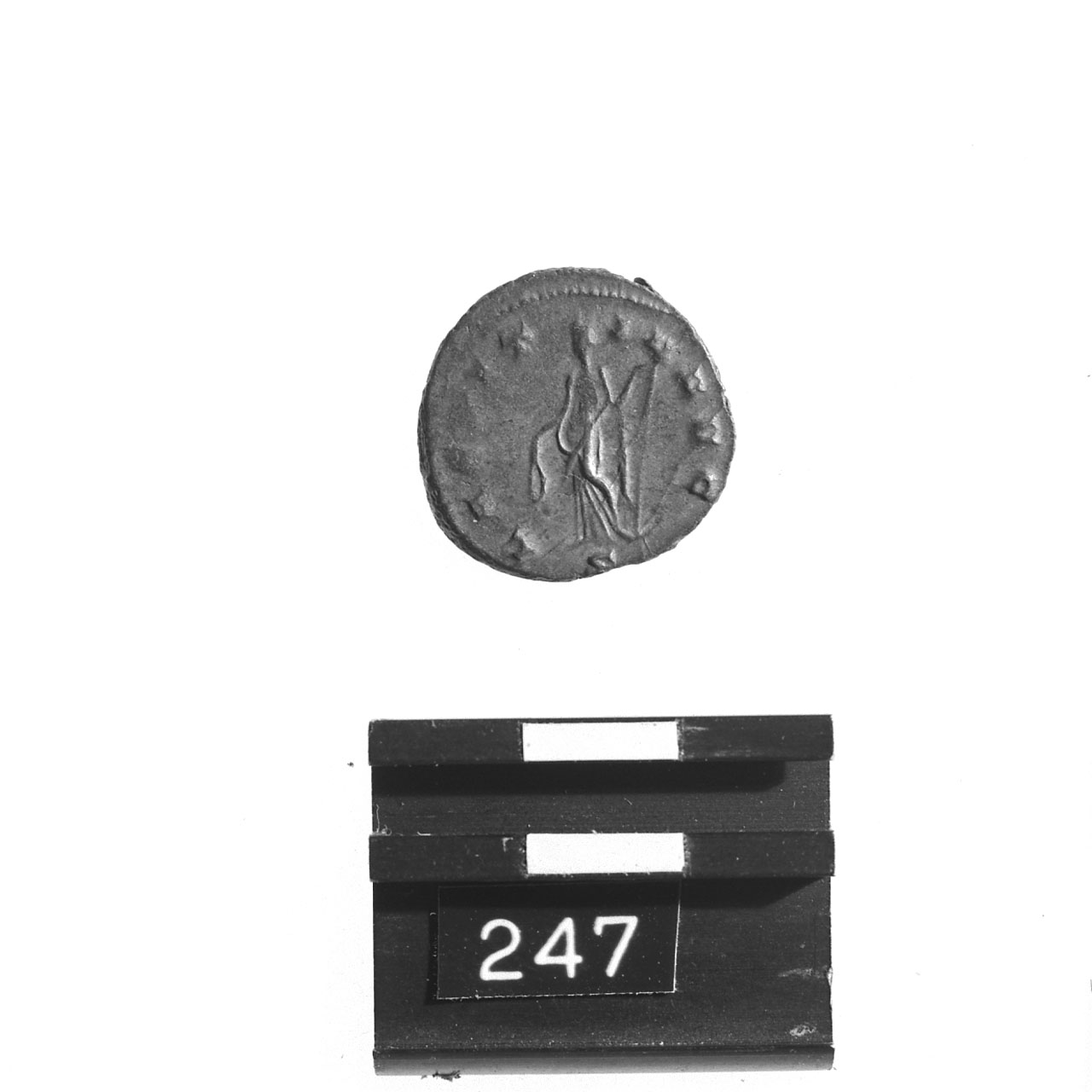 Antoniniano, WEBB RIC V1, pp. 150, 173 Varr. D/ Busto (Sec. III d.C)