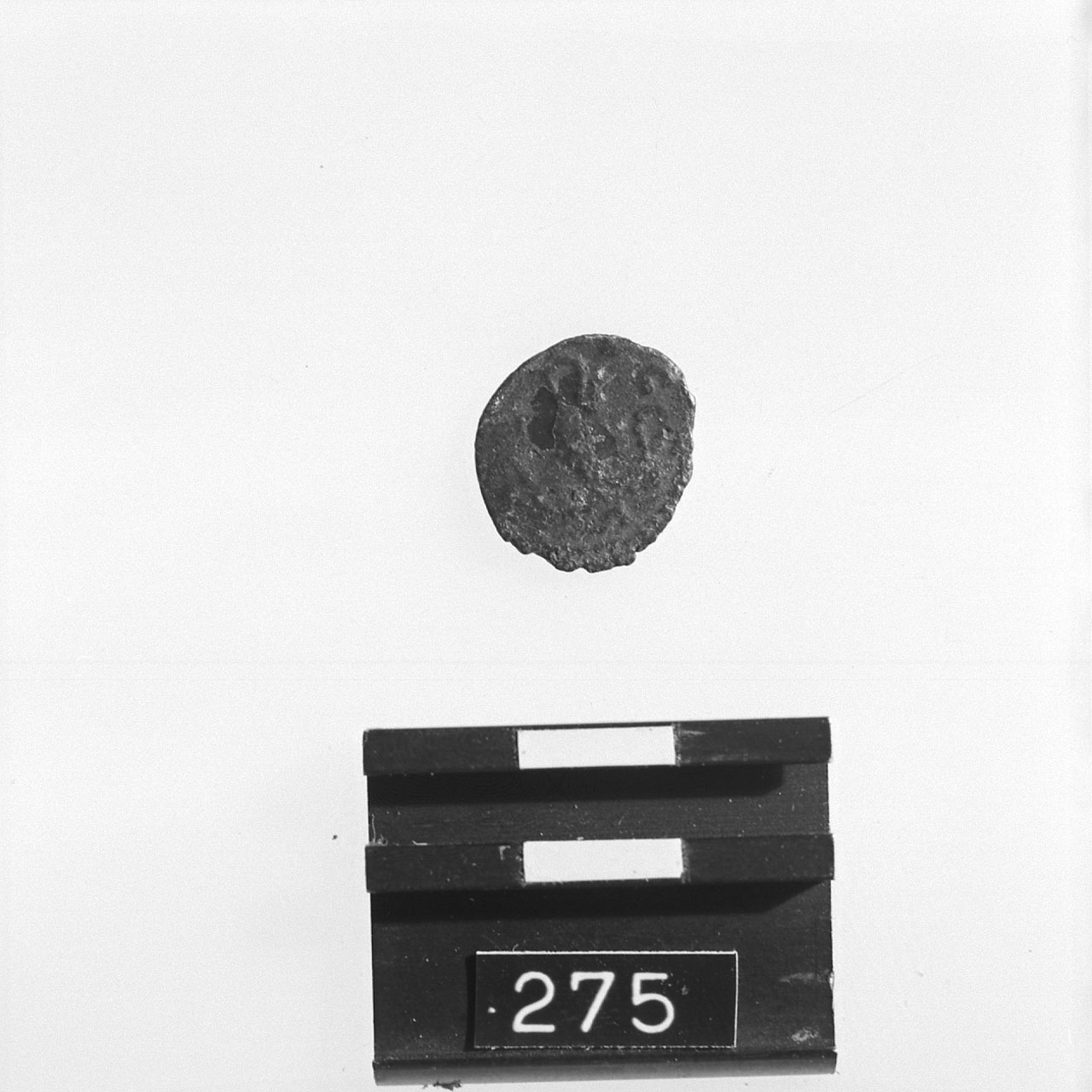 Antoniniano, WEBB RIC V2, pp. 422, 423 (Sec. III d.C)