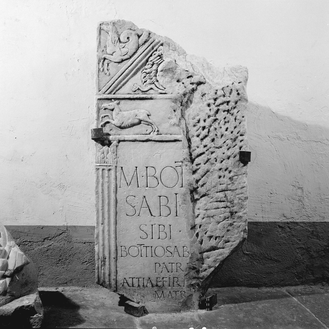 Stele funeraria (Età romana)