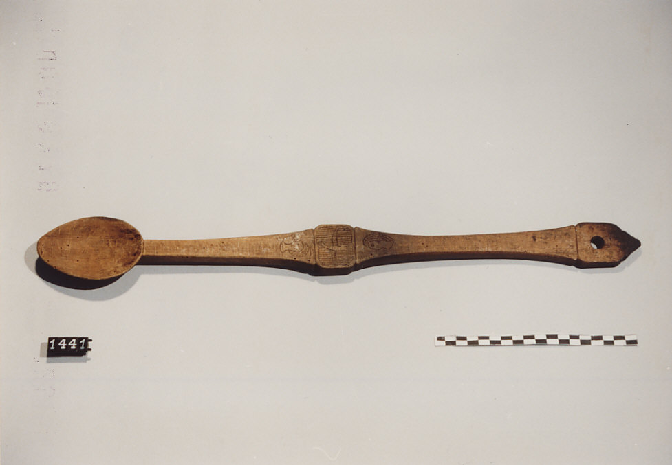 CUCCHIAIO, utensili da cucina - artigianato pastorale (sec. XX prima metà)