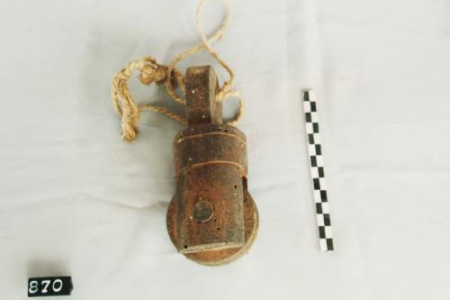 carrucola, carrucole, utensili da lavoro - bottega calabrese (sec. XIX fine - sec. XX inizio, da 1890 a 1910)